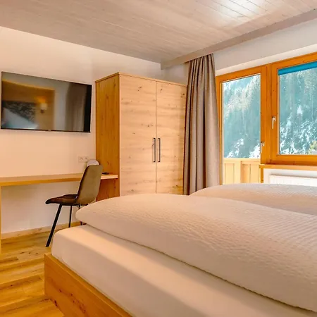 Auszeit, Apartament Tux