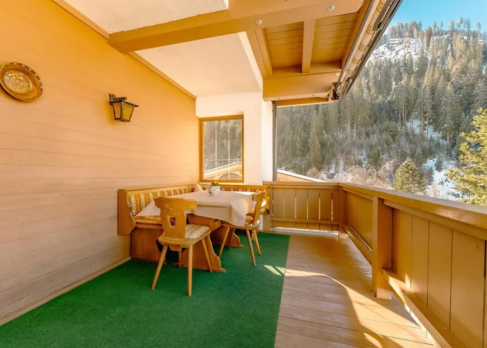 Auszeit, Διαμέρισμα