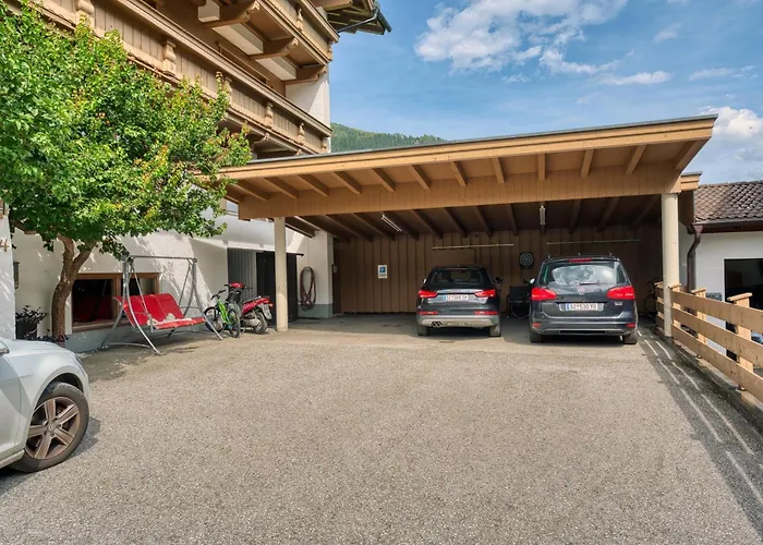 Auszeit, Διαμέρισμα